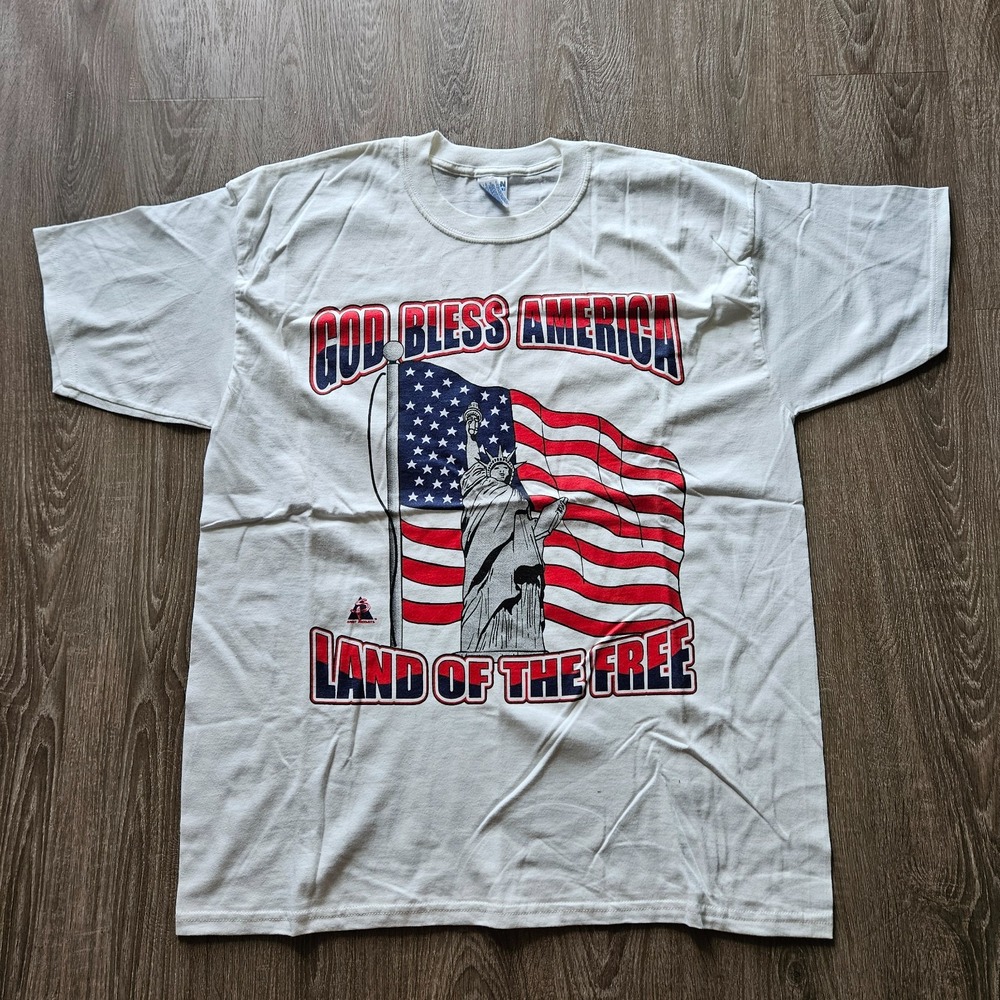 Vintage 90s God Bless‎ America T Shirt Size XL USA Flag Statue Liberty Gildan
